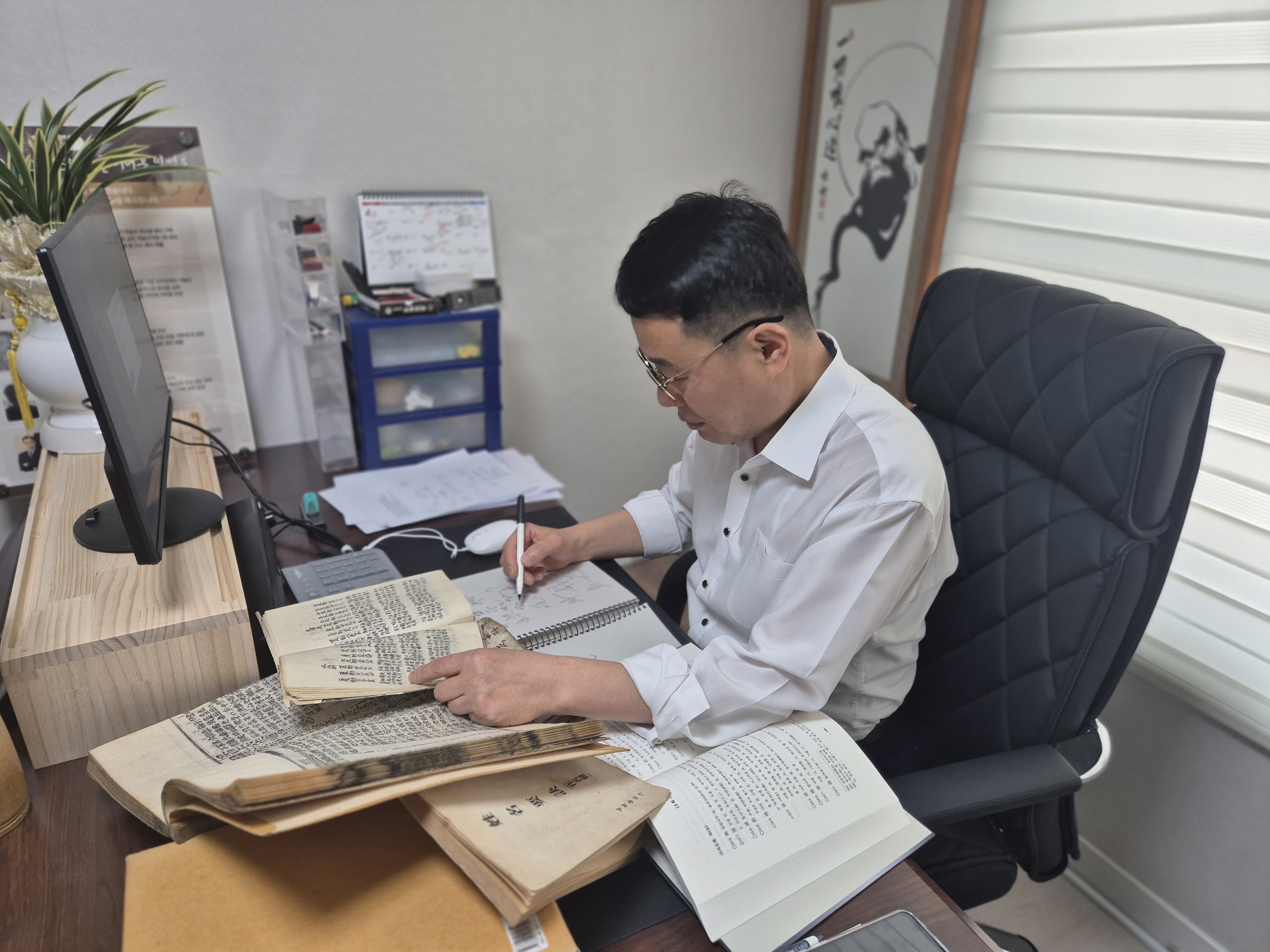 1초 만에 이름이 쏟아지는 시대, 제가 ‘소수 인원만  작명’을 고집하는 이유